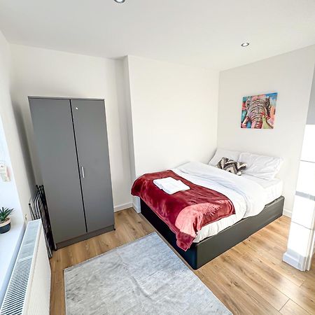 Luxury Flat For 6 - 5 Min Walk From Camden Market Hw4 Londen Buitenkant foto